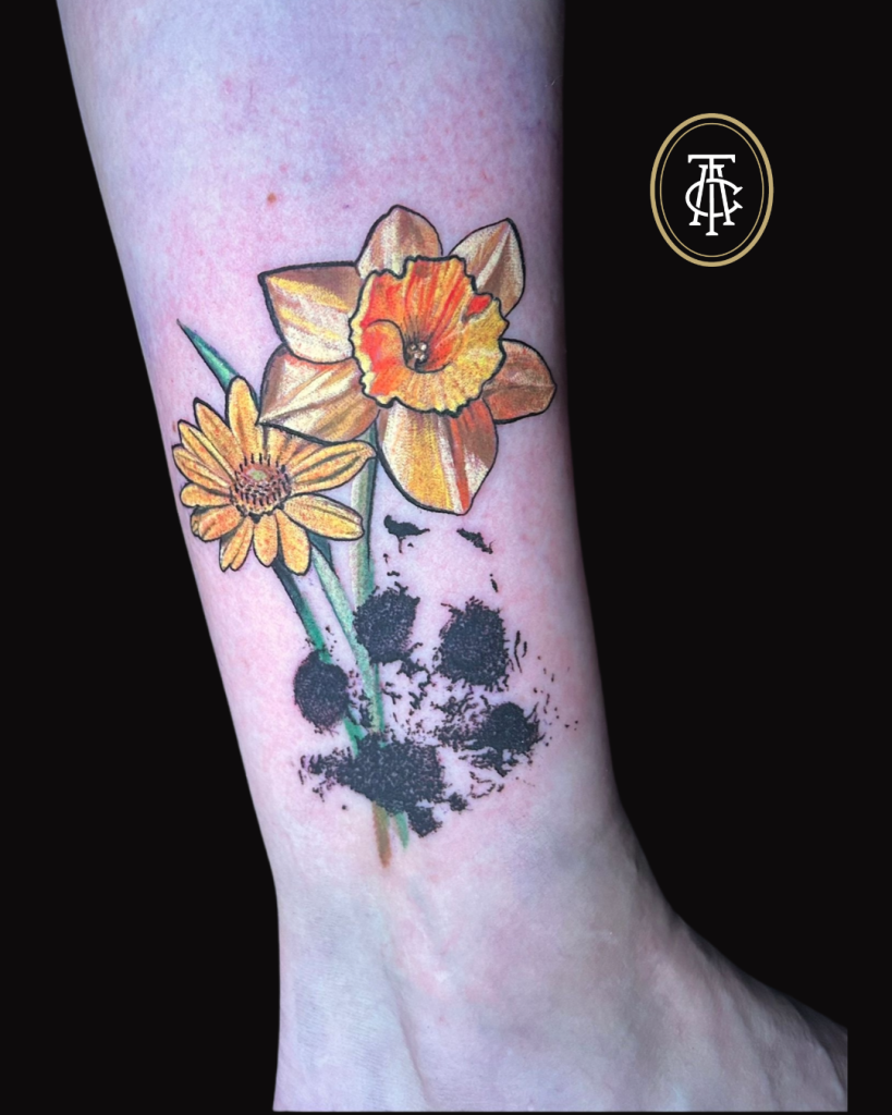 kleur realisme watercolor tattooshop soest tatoeage bloem